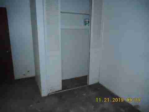 14220 Burt (23)_m.jpg